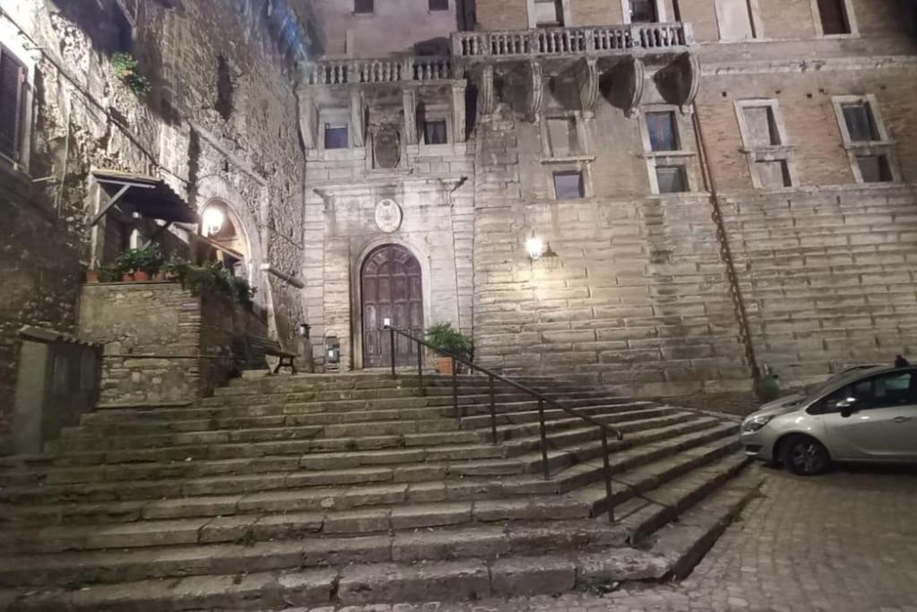 Residenza Nel Borgo Romano メンターナ エクステリア 写真