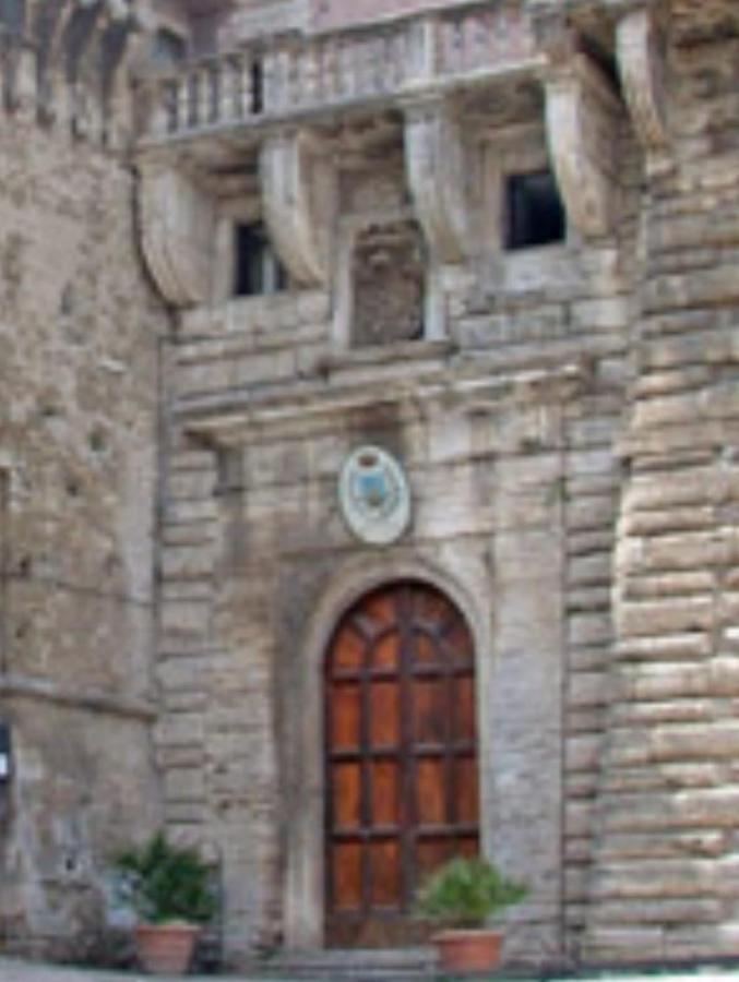 Residenza Nel Borgo Romano メンターナ エクステリア 写真
